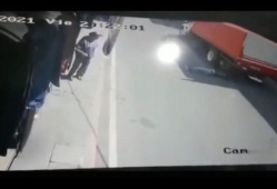 起碰视频在线观看